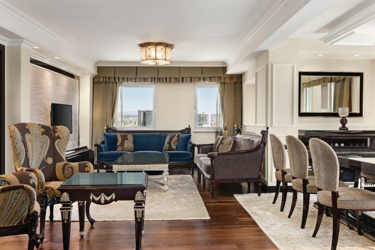 Wyndham Grand Kayseri Exterior photo A living room at The Pierre